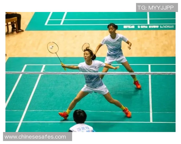 成都羽毛球队的训练节奏与战术分析探讨羽毛球热点发展趋势